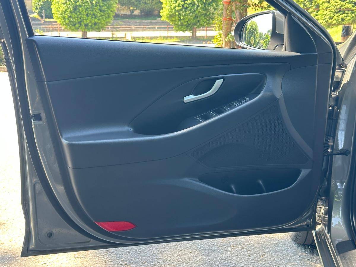 hyundai-i30-2019-diesel-1598cc