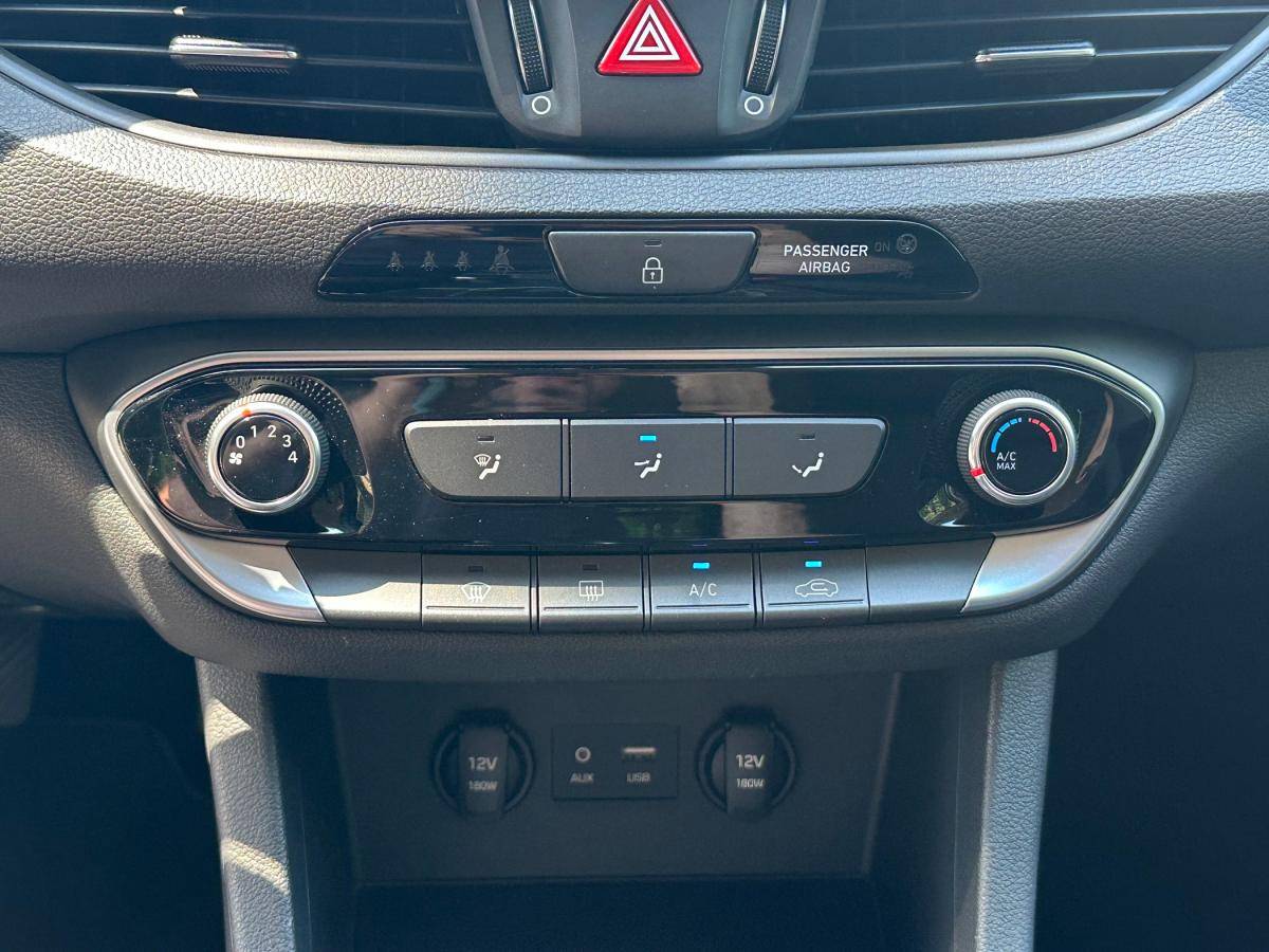 hyundai-i30-2019-diesel-1598cc