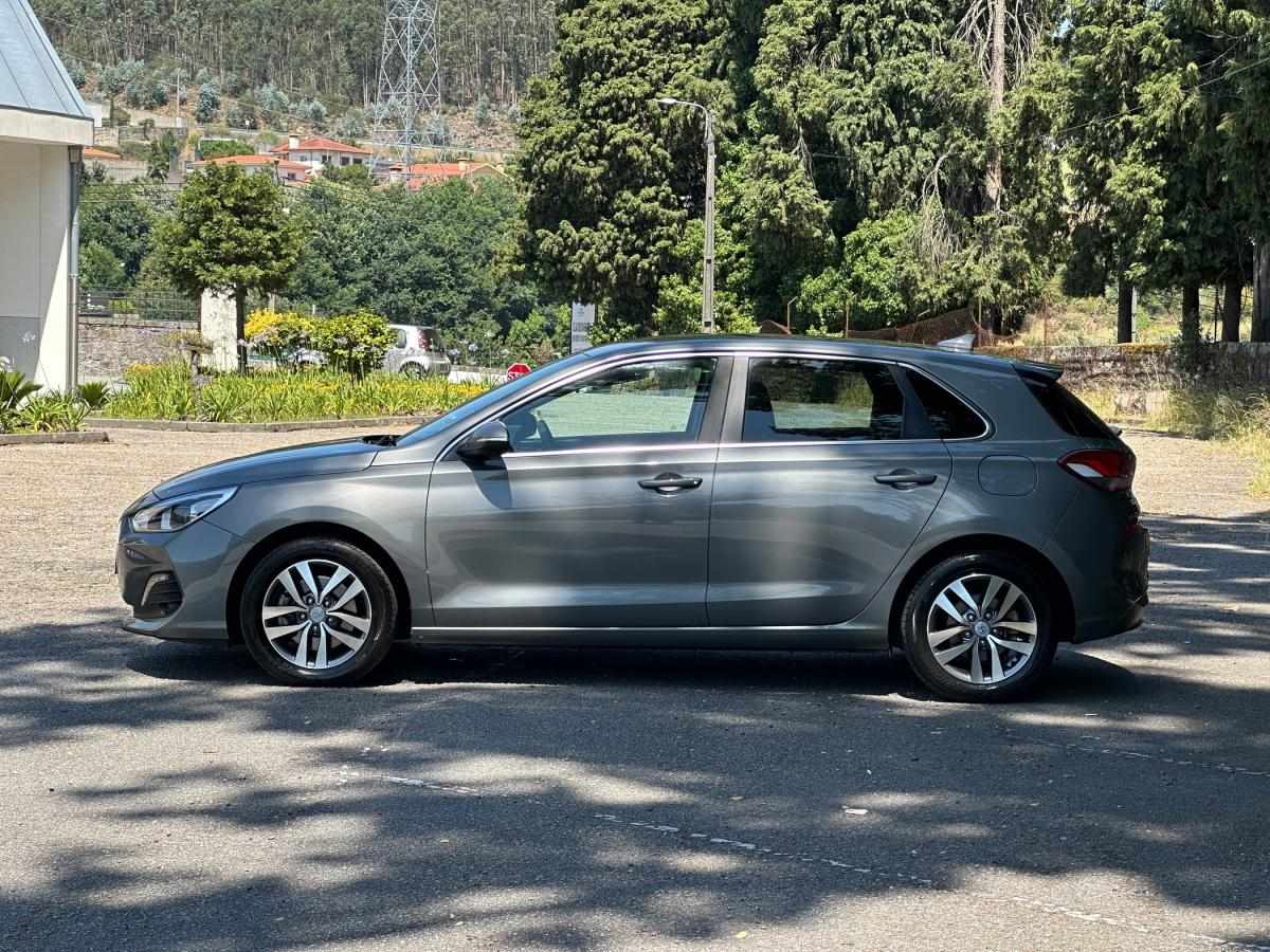 hyundai-i30-2019-diesel-1598cc