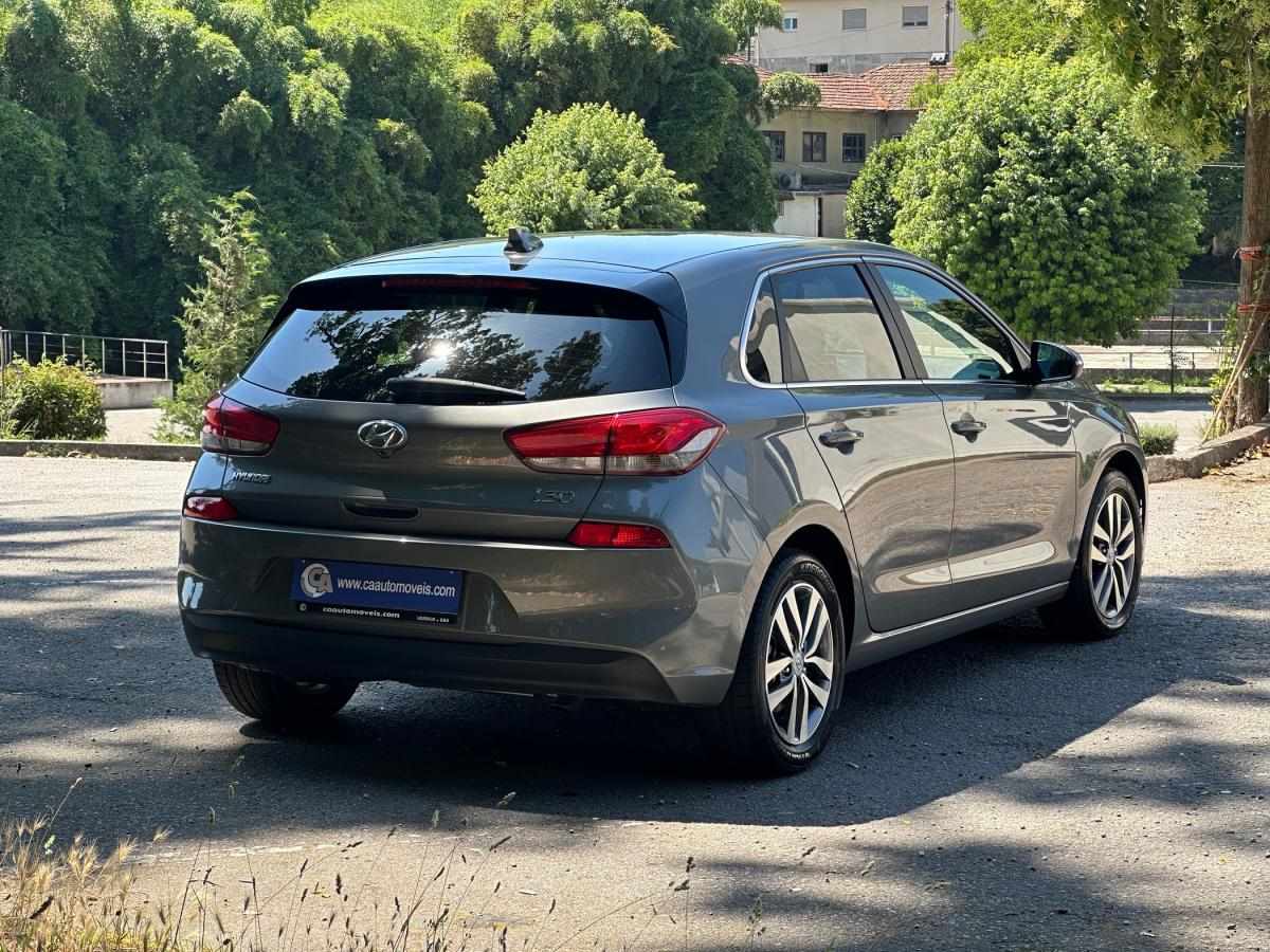 hyundai-i30-2019-diesel-1598cc