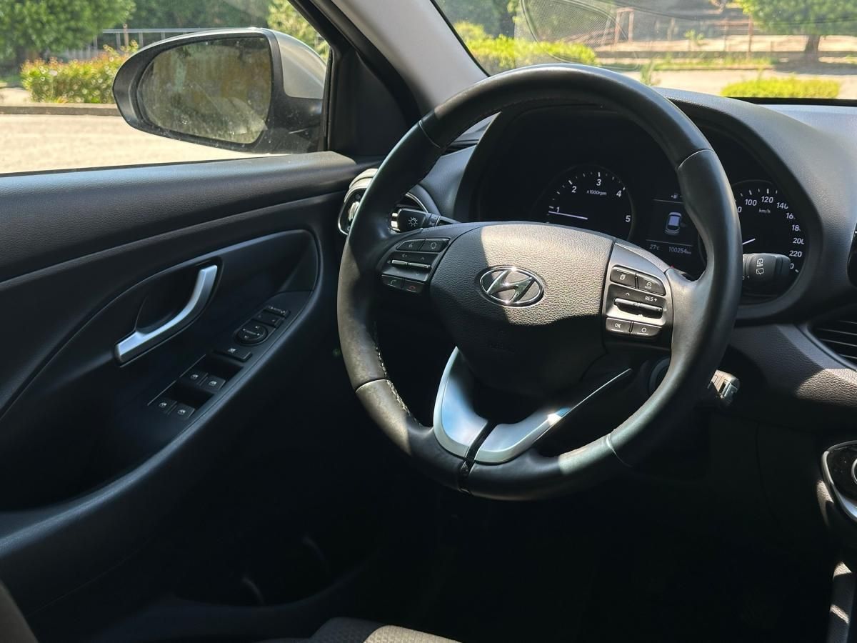 hyundai-i30-2019-diesel-1598cc