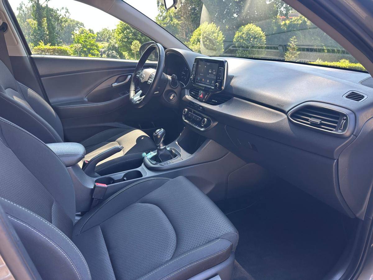 hyundai-i30-2019-diesel-1598cc
