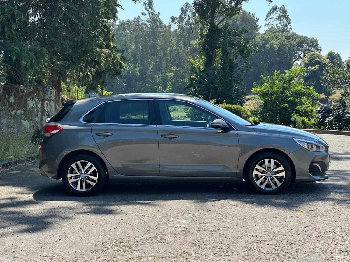 hyundai-i30-2019-diesel-1598cc