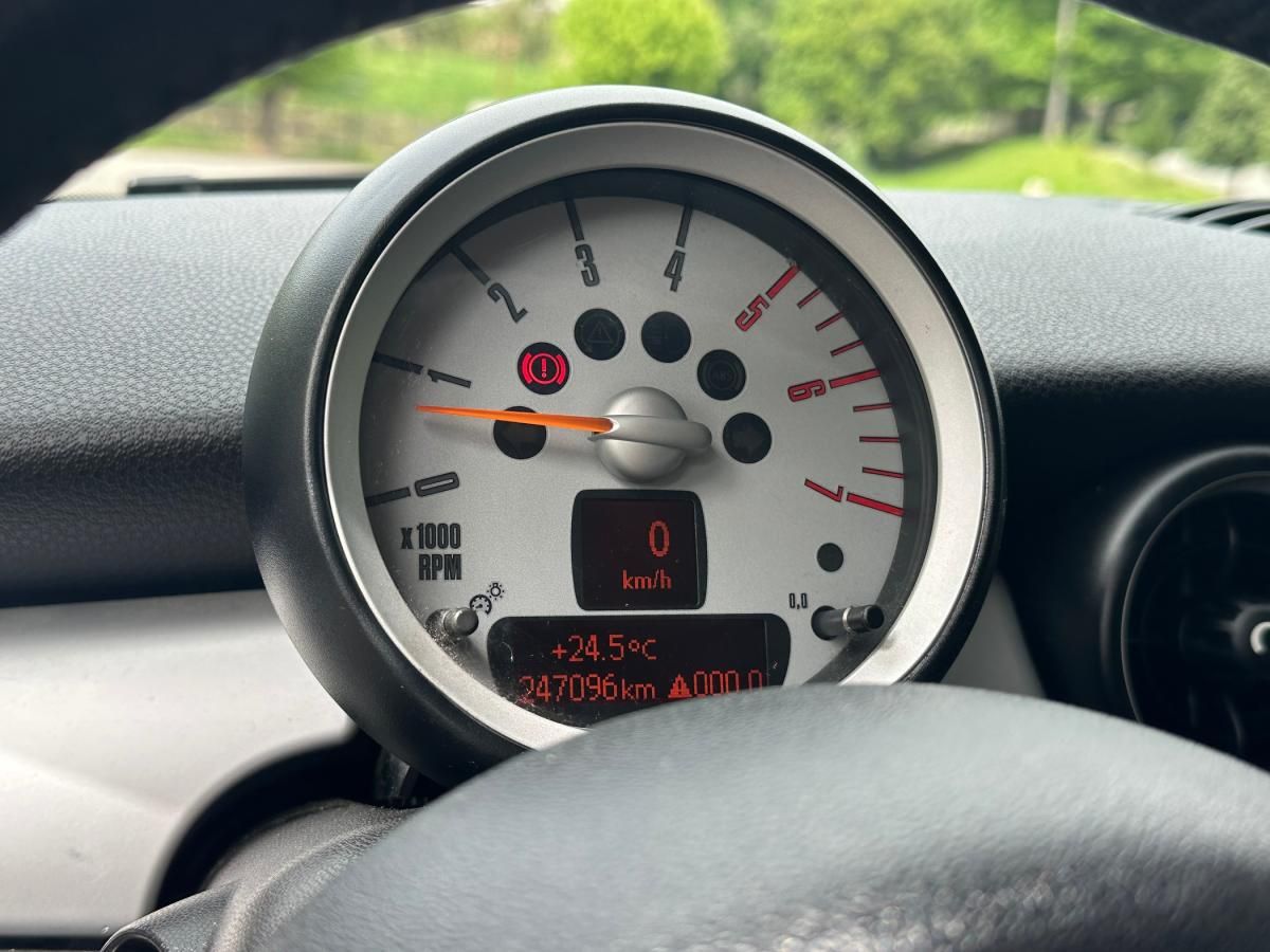 mini-cooper-2008-diesel-1560cc