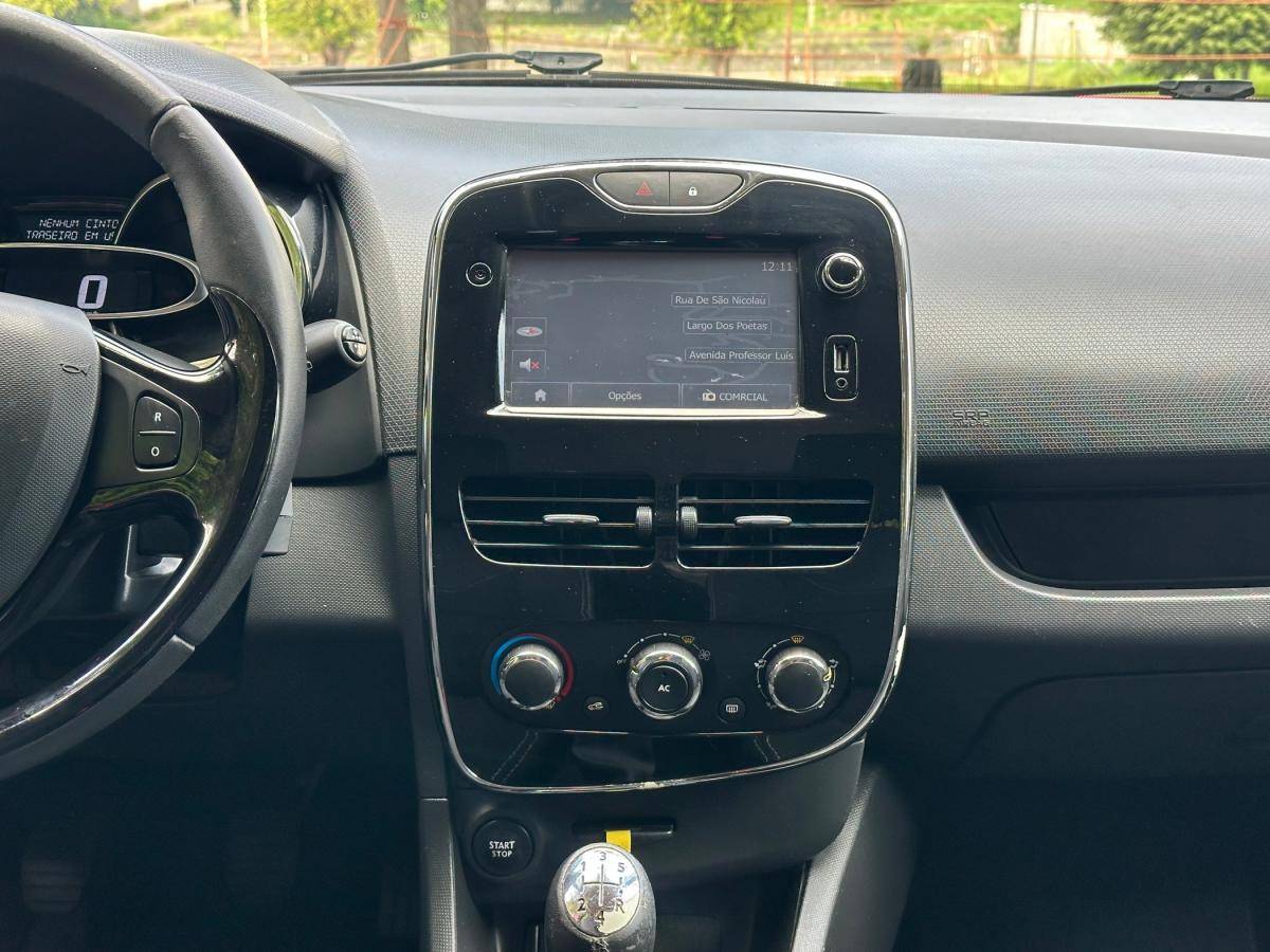 renault-clio-2014-gasolina-898cc