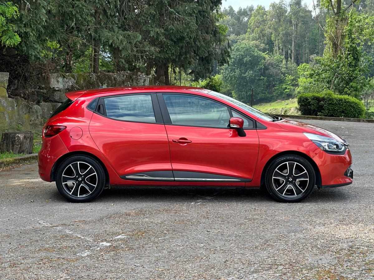 renault-clio-2014-gasolina-898cc
