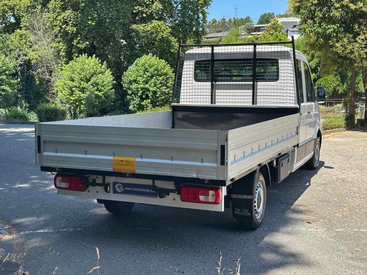 volkswagen-crafter-2022-diesel-1968cc