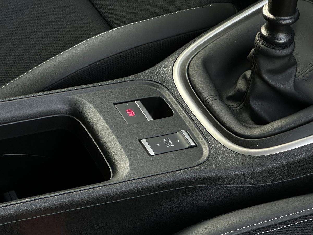 jeep-avenger-2025-gasolina-1199cc