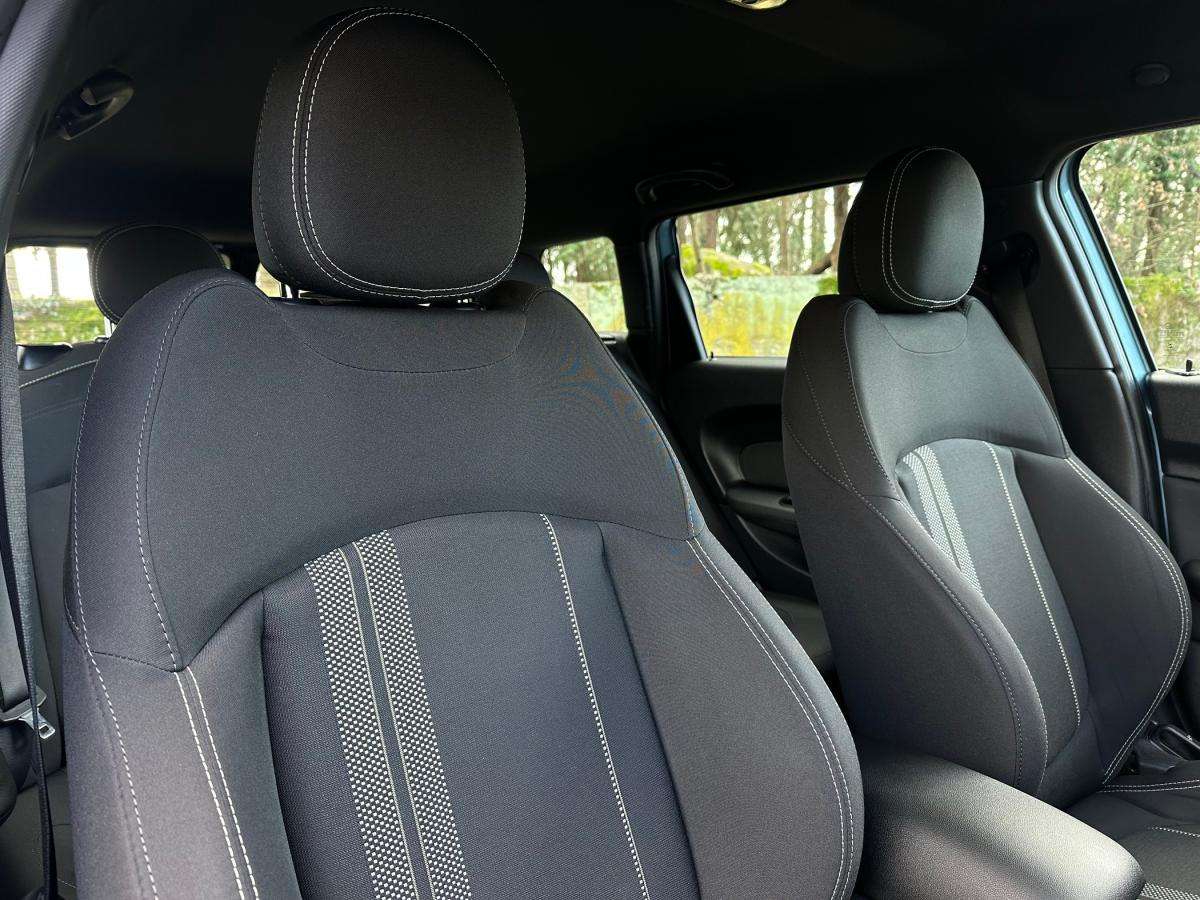 mini-clubman-2017-diesel-1496cc