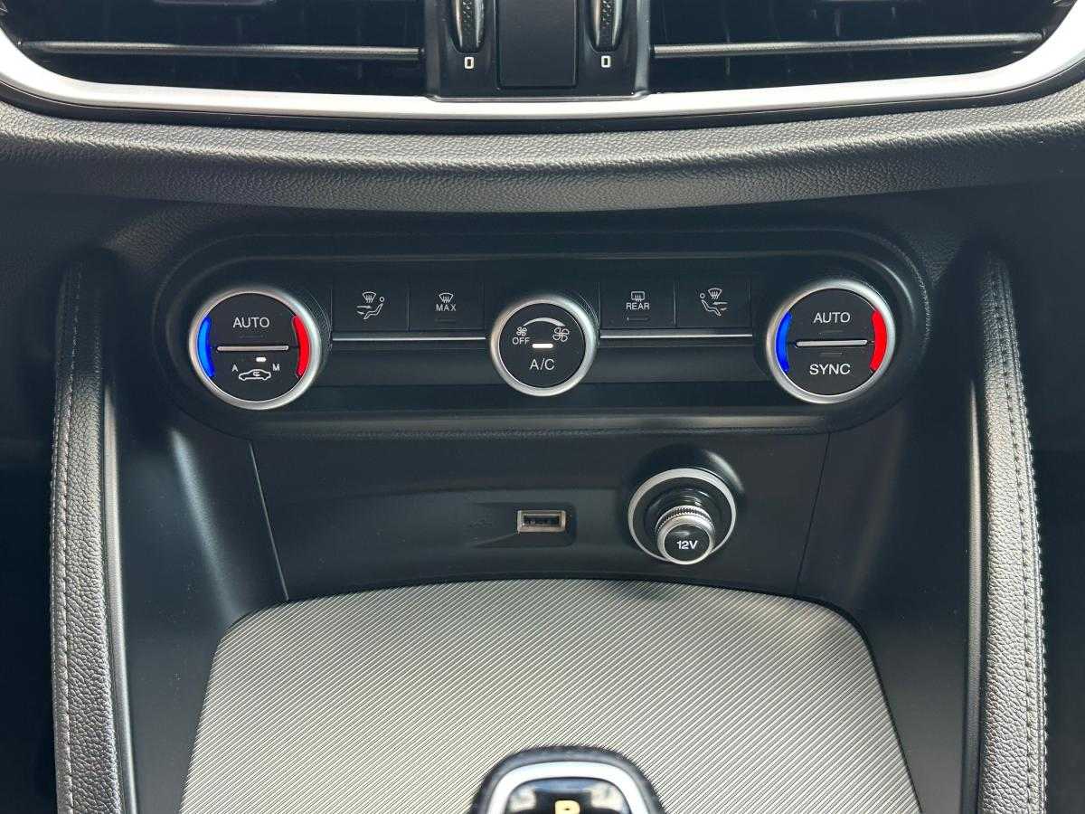 alfa-romeo-stelvio-2022-diesel-2143cc