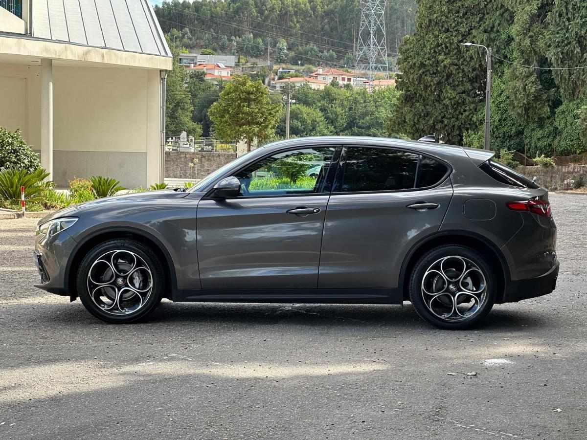 alfa-romeo-stelvio-2022-diesel-2143cc