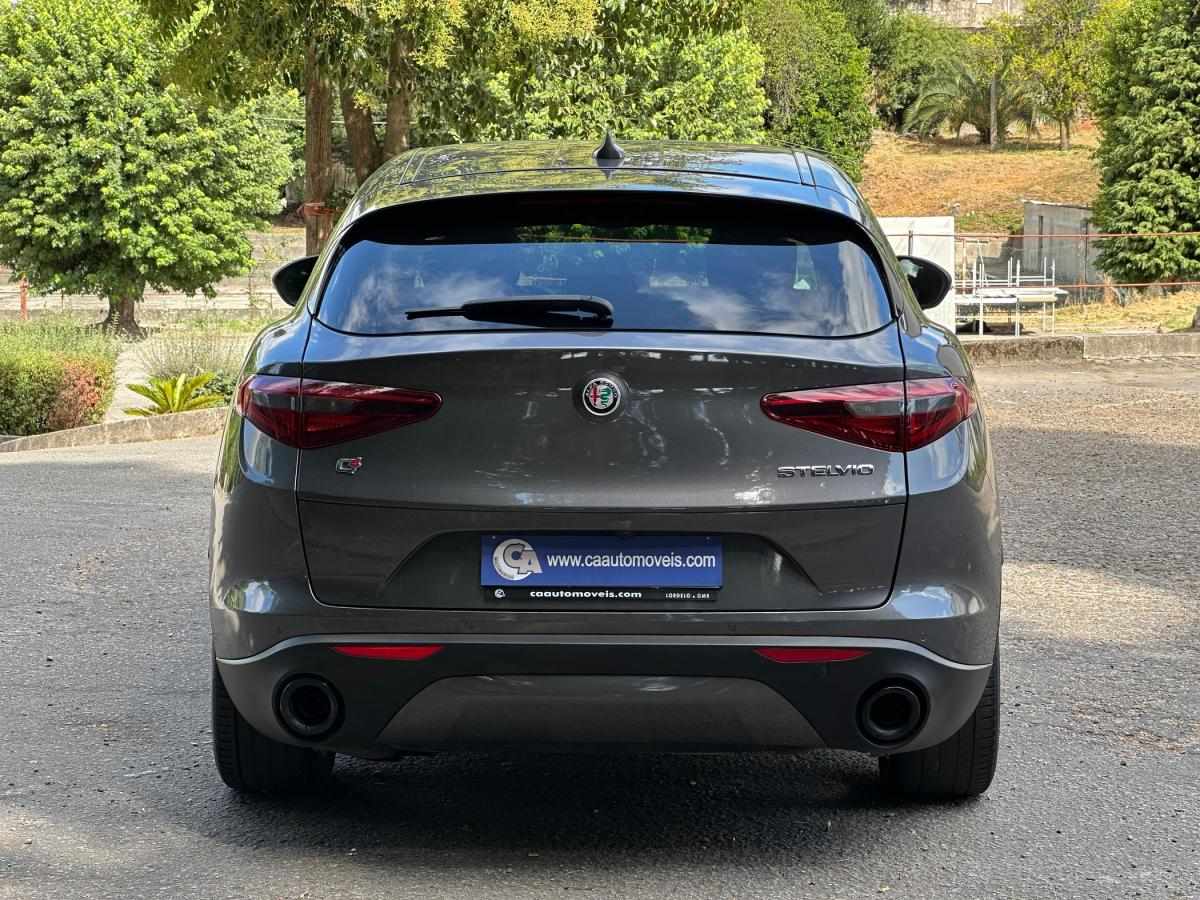 alfa-romeo-stelvio-2022-diesel-2143cc
