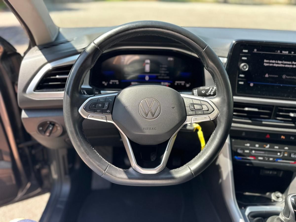 volkswagen-t-roc-2023-gasolina-999cc