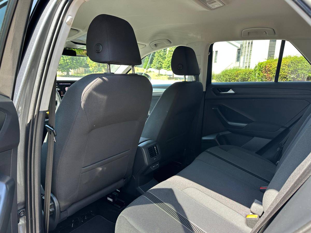 volkswagen-t-roc-2023-gasolina-999cc