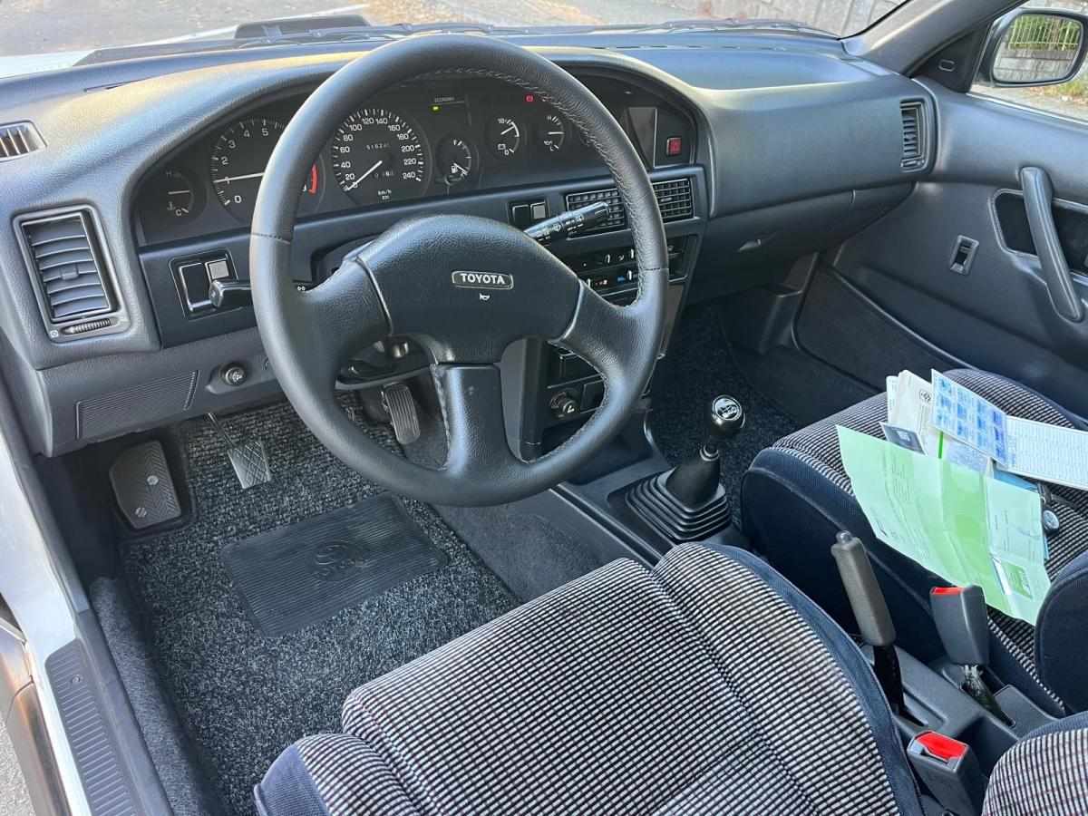 toyota-corolla-1988-gasolina-1587cc