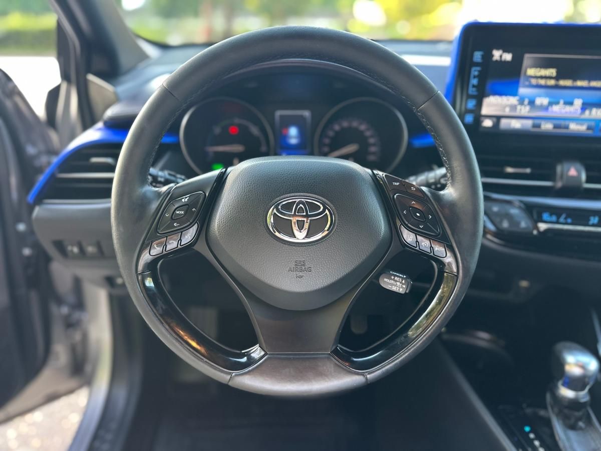 toyota-c-hr-2018-hibrido-a-gasolina-1798cc