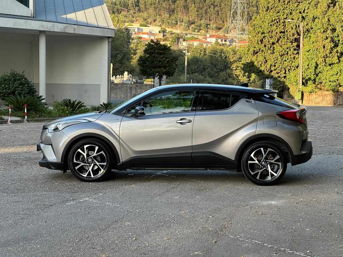 toyota-c-hr-2018-hibrido-a-gasolina-1798cc