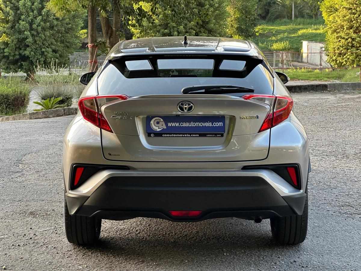 toyota-c-hr-2018-hibrido-a-gasolina-1798cc