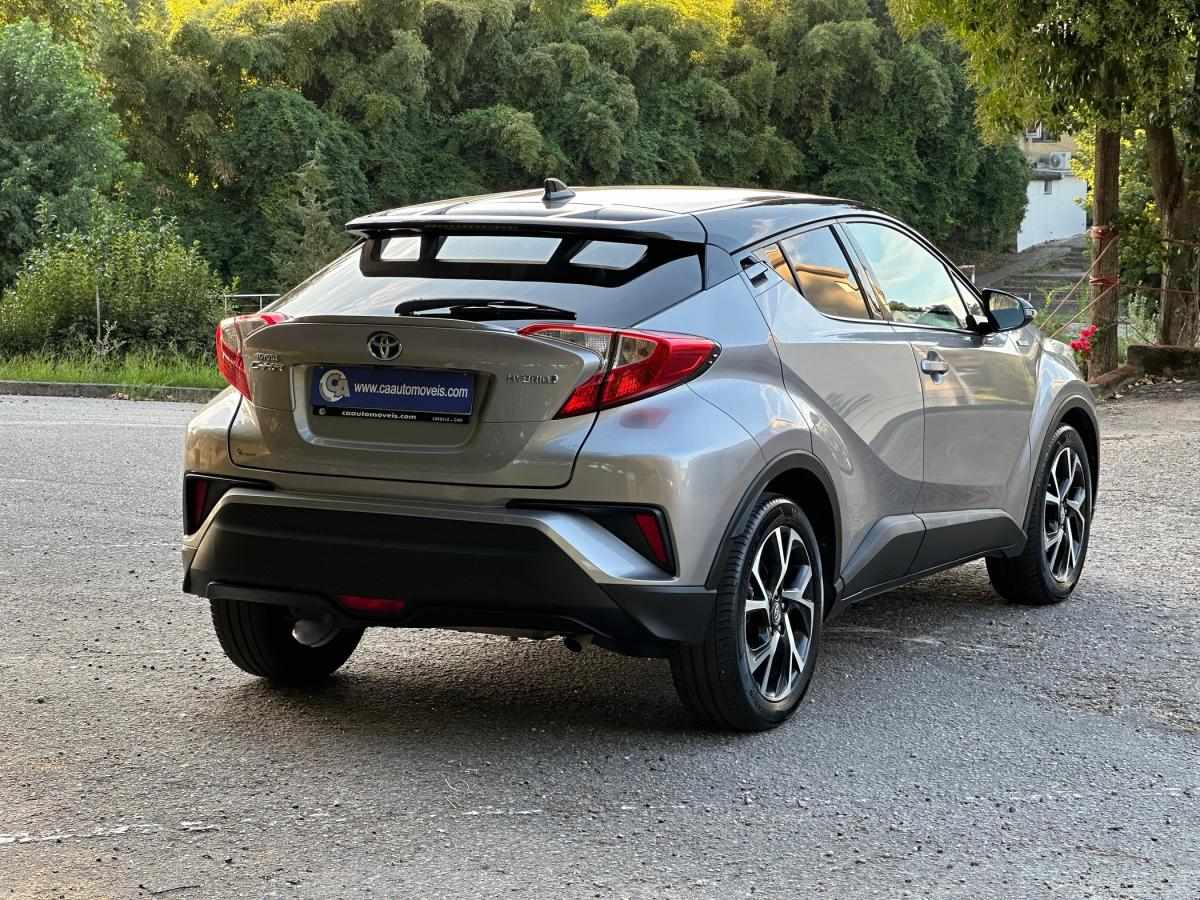 toyota-c-hr-2018-hibrido-a-gasolina-1798cc