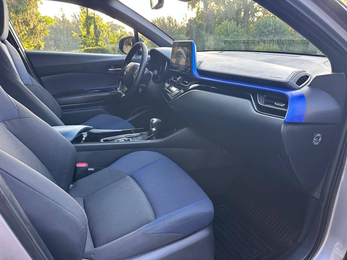 toyota-c-hr-2018-hibrido-a-gasolina-1798cc