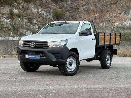 toyota-hilux-2021-diesel-2393cc