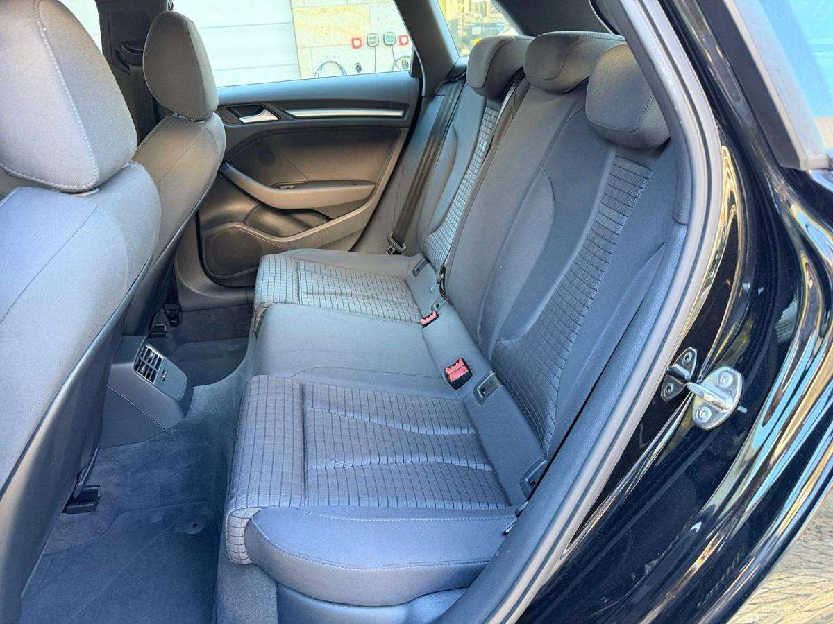 audi-a3-sportback-2015-diesel-1598cc
