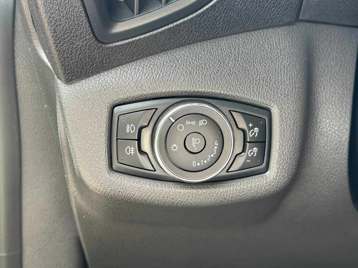 ford-transit-connect-2017-diesel-1499cc