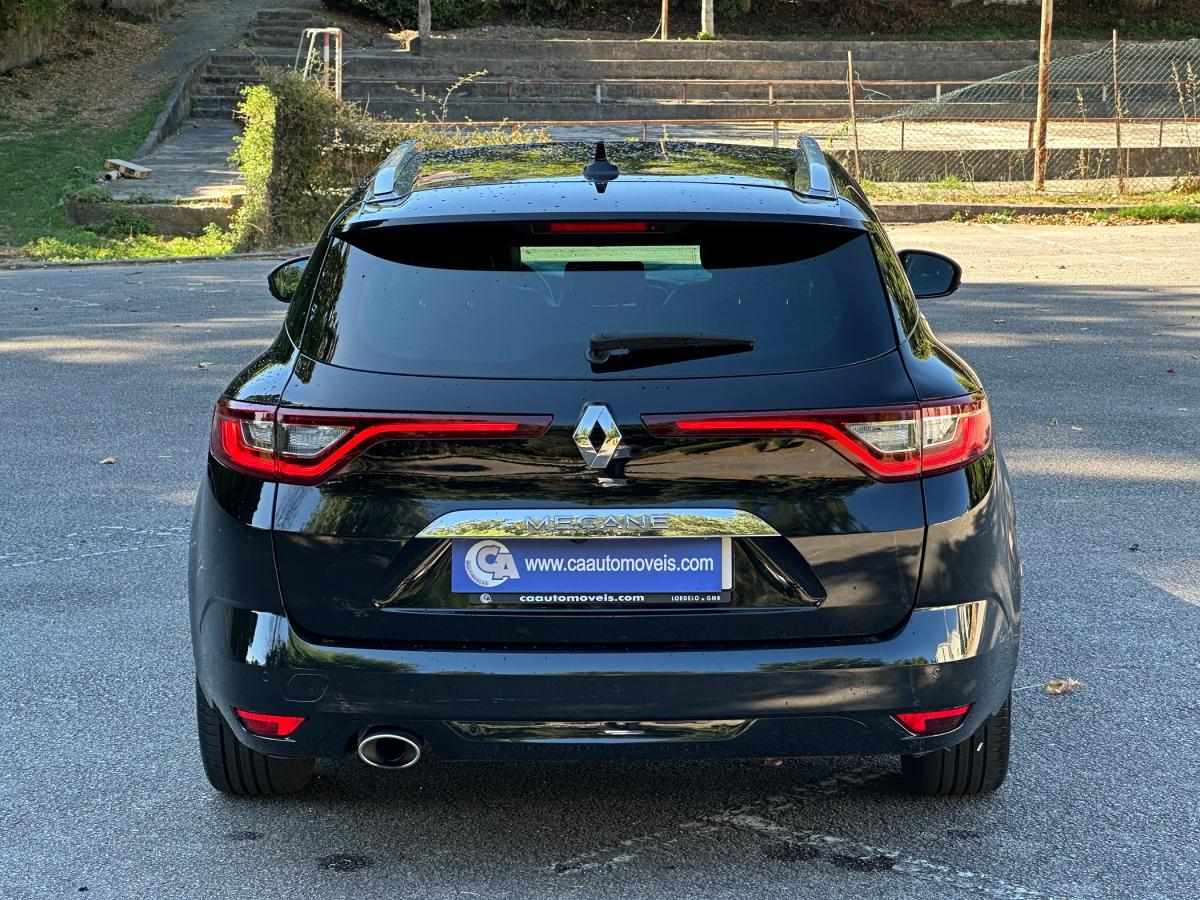 renault-megane-sport-tourer-2018-diesel-1461cc
