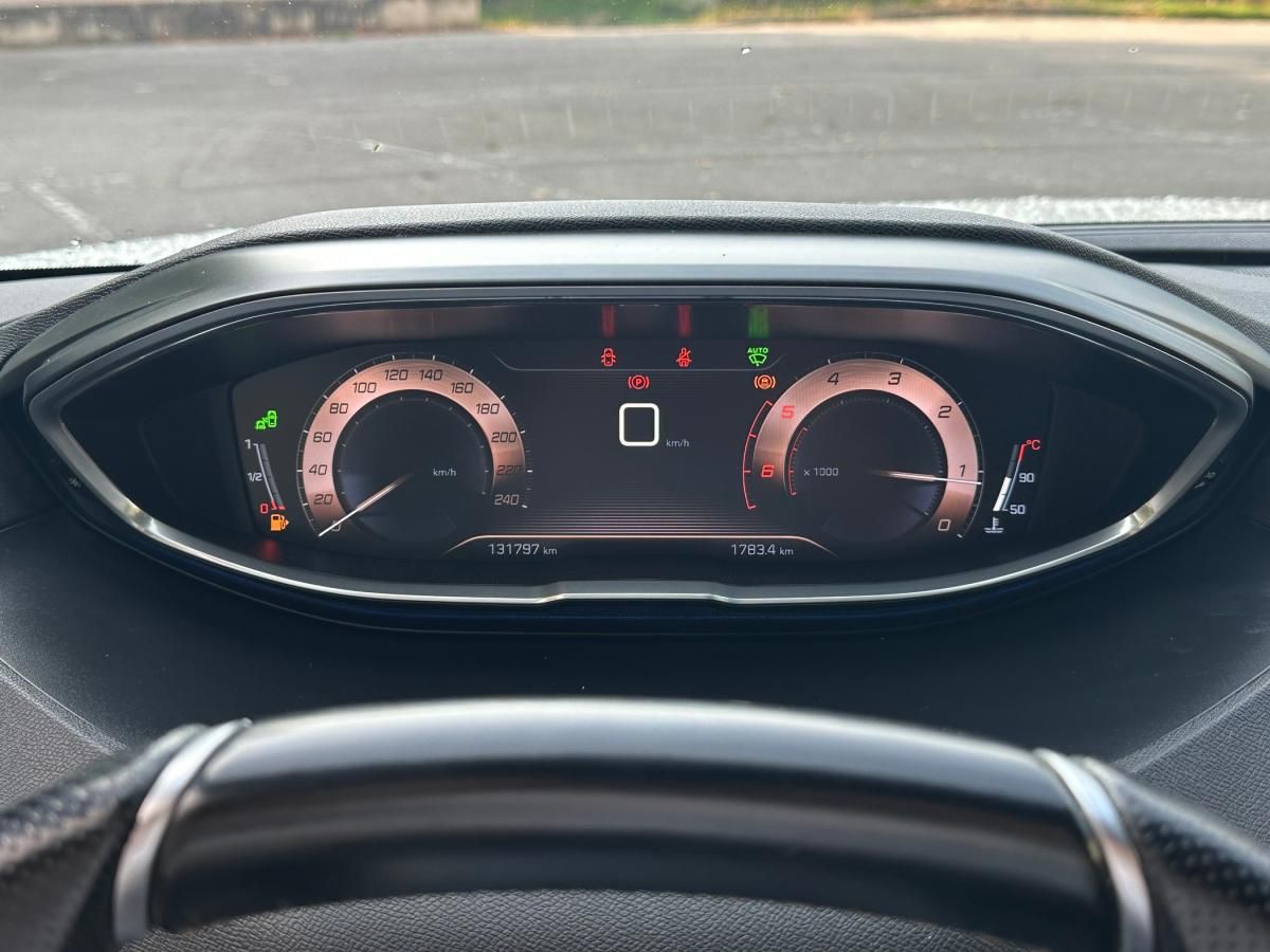 peugeot-3008-2018-diesel-1499cc
