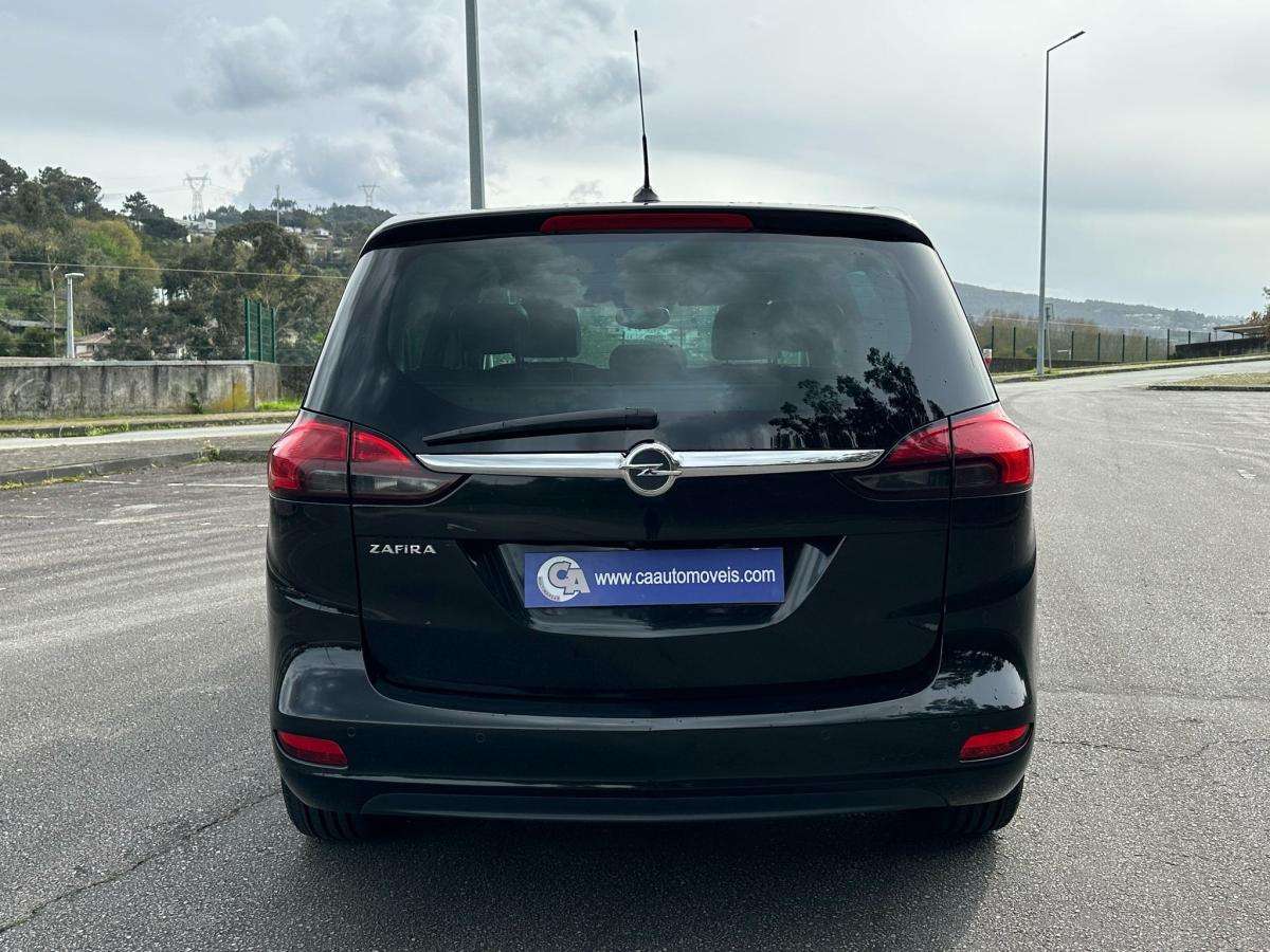 opel-zafira-2018-diesel-1598cc