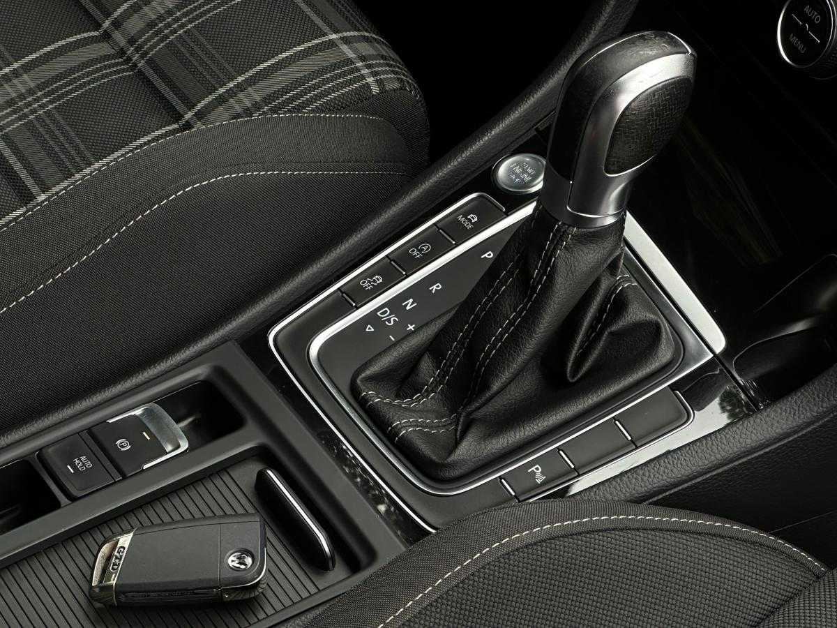 volkswagen-golf-2018-diesel-1968cc
