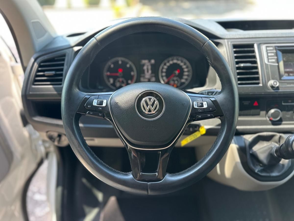 volkswagen-transporter-2019-diesel-1968cc