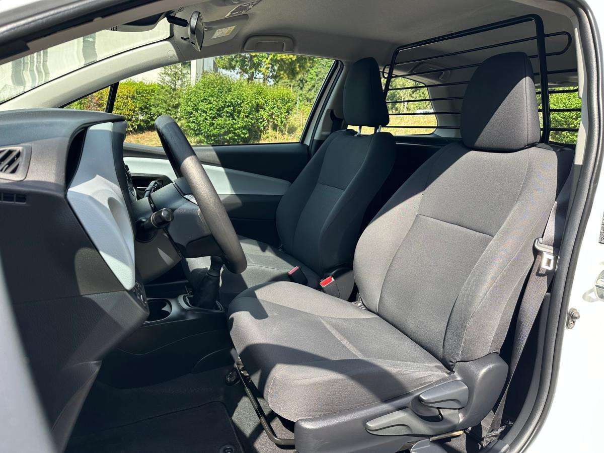 toyota-yaris-2020-gasolina-998cc