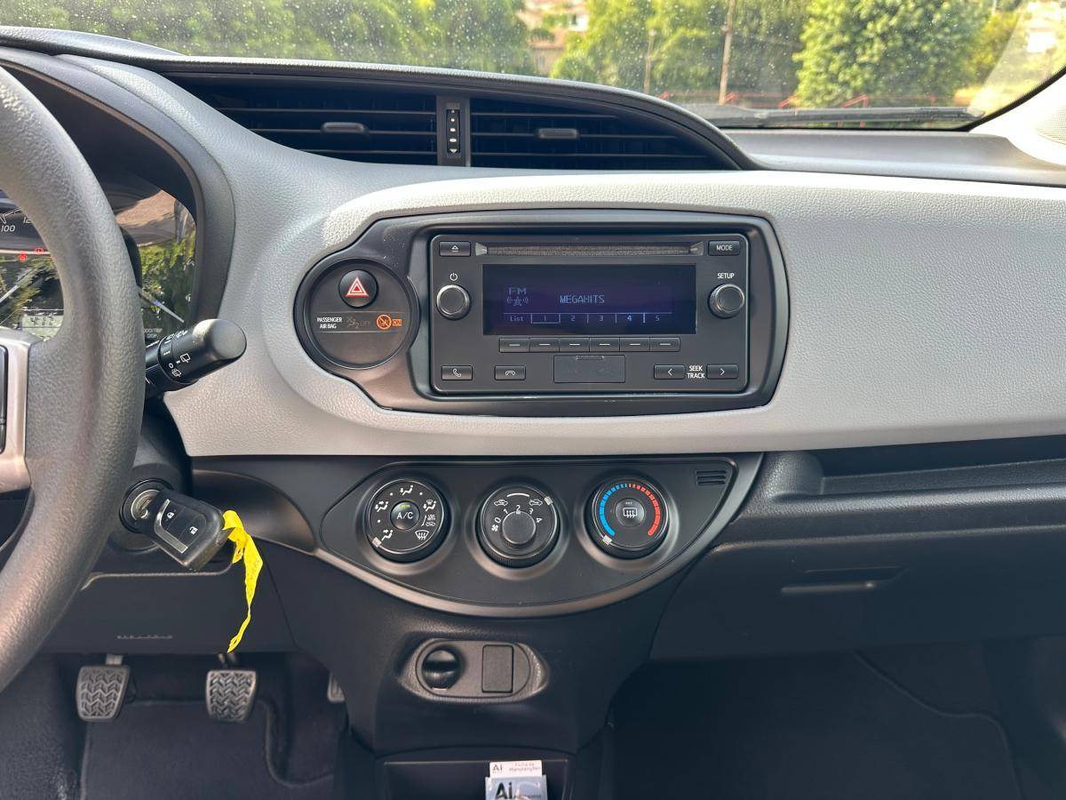 toyota-yaris-2020-gasolina-998cc