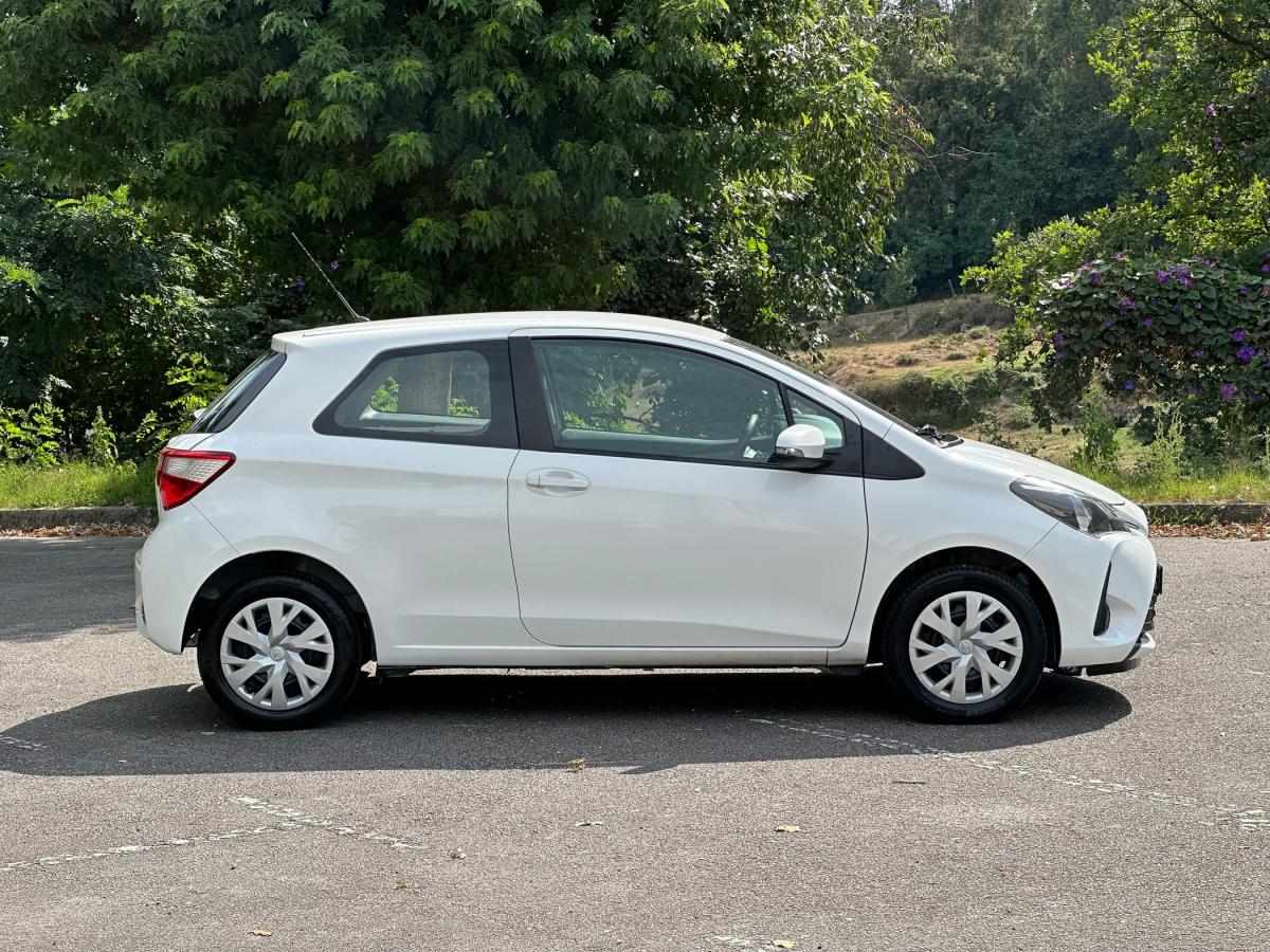 toyota-yaris-2020-gasolina-998cc