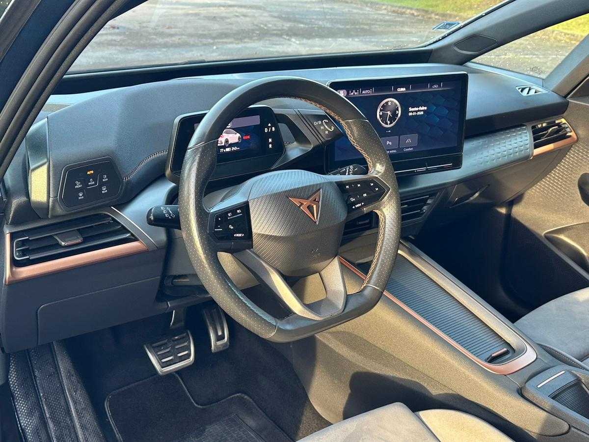 cupra-born-2021-eletrico-500cc