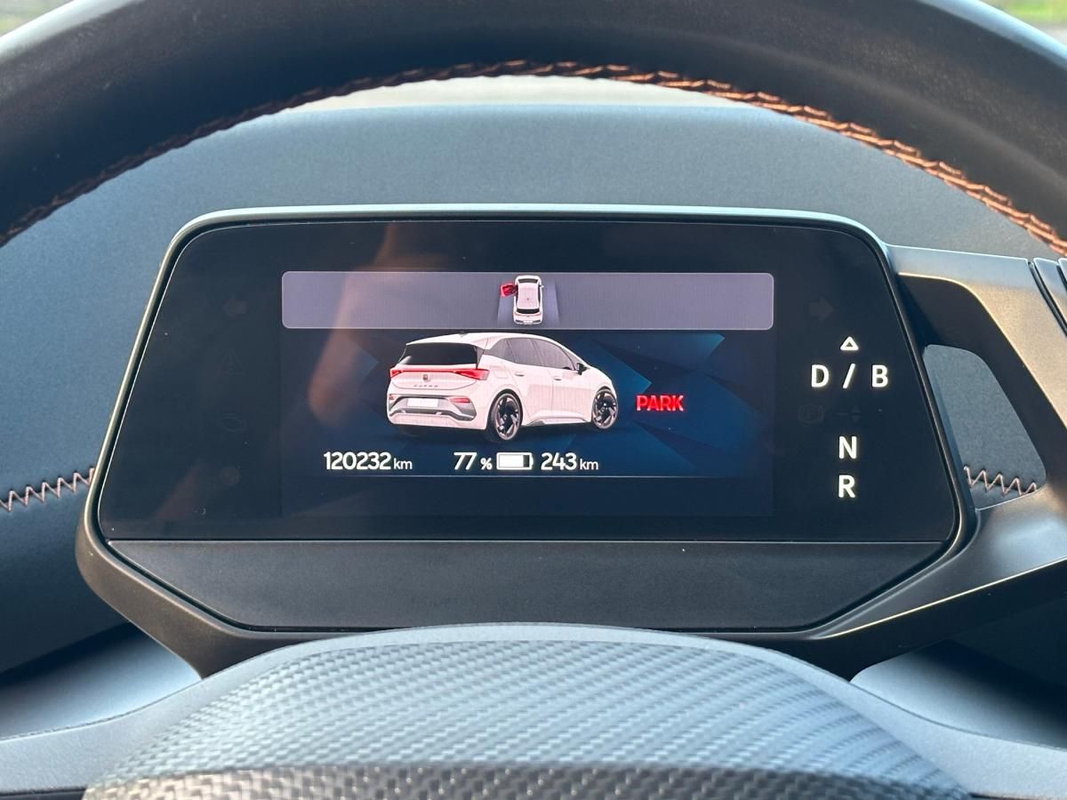 cupra-born-2021-eletrico-500cc