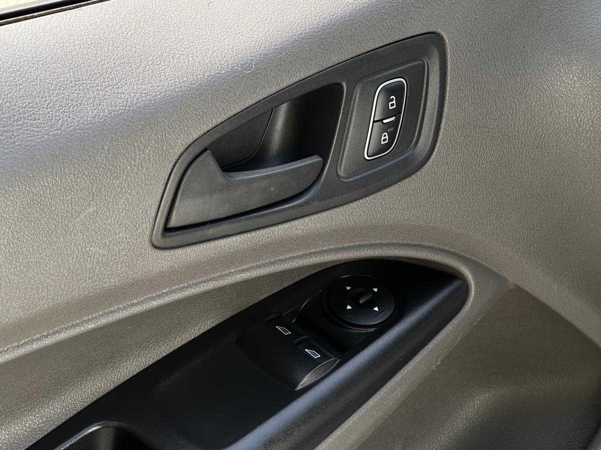 ford-transit-connect-2021-diesel-1499cc