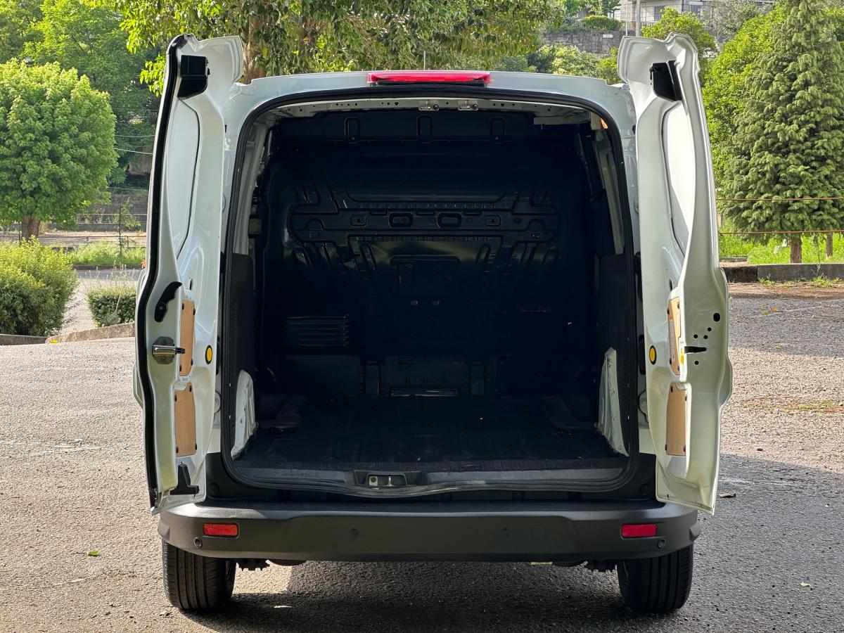 ford-transit-connect-2021-diesel-1499cc