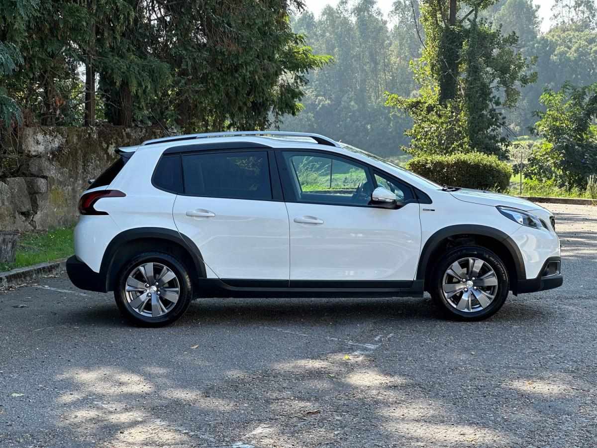 peugeot-2008-2019-gasolina-1199cc