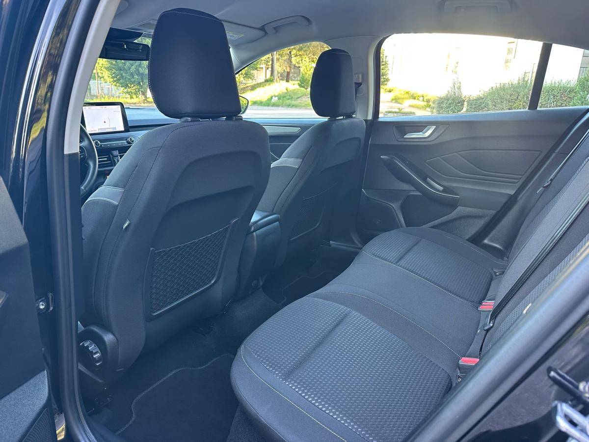 ford-focus-2022-diesel-1499cc