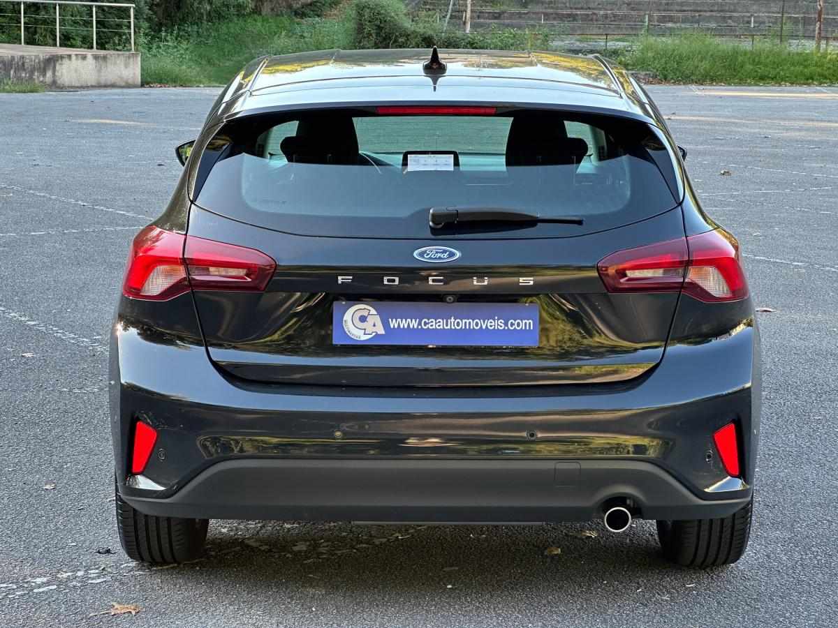 ford-focus-2022-diesel-1499cc