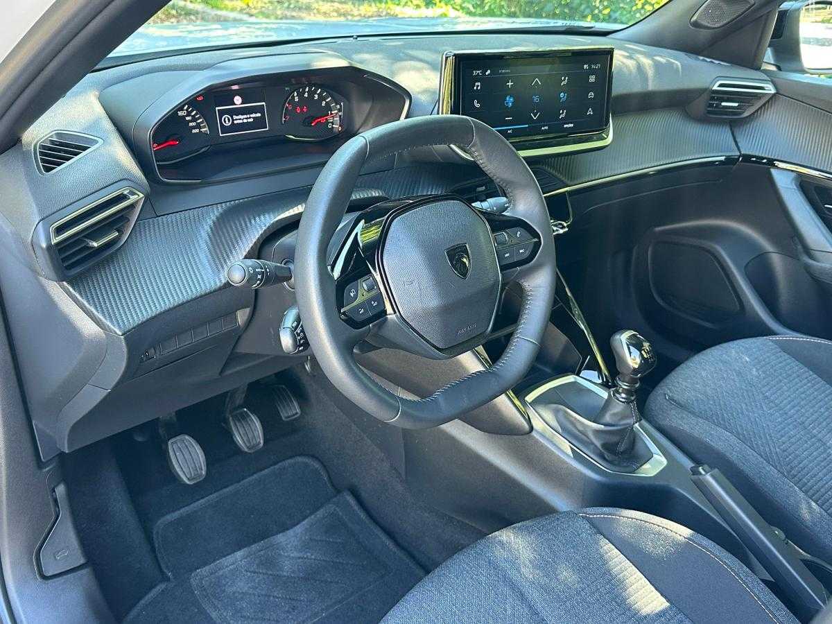 peugeot-2008-2025-gasolina-1199cc