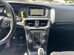 volvo-v40-cross-country-2015-diesel-1560cc