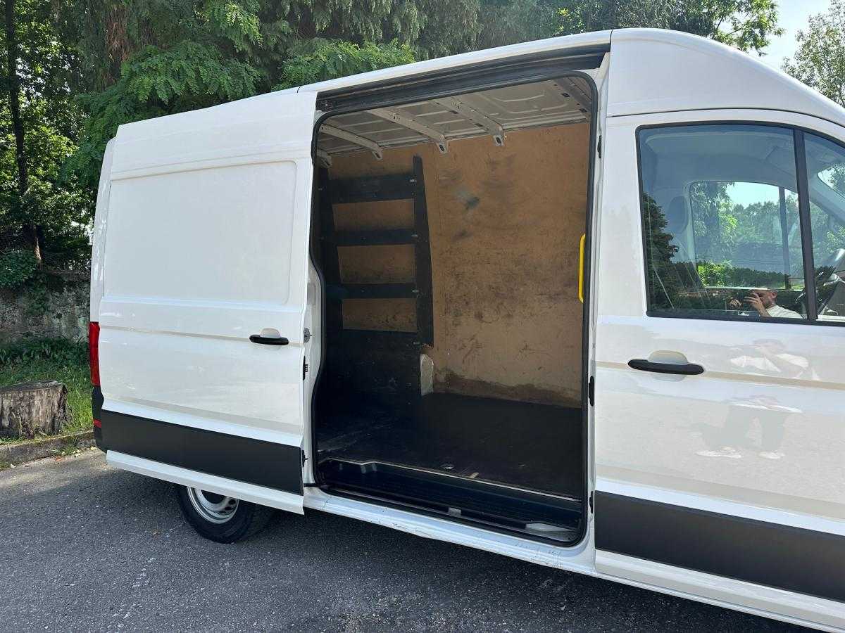 volkswagen-crafter-2022-diesel-1968cc