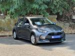 toyota-yaris-2022-hibrido-a-gasolina-1490cc