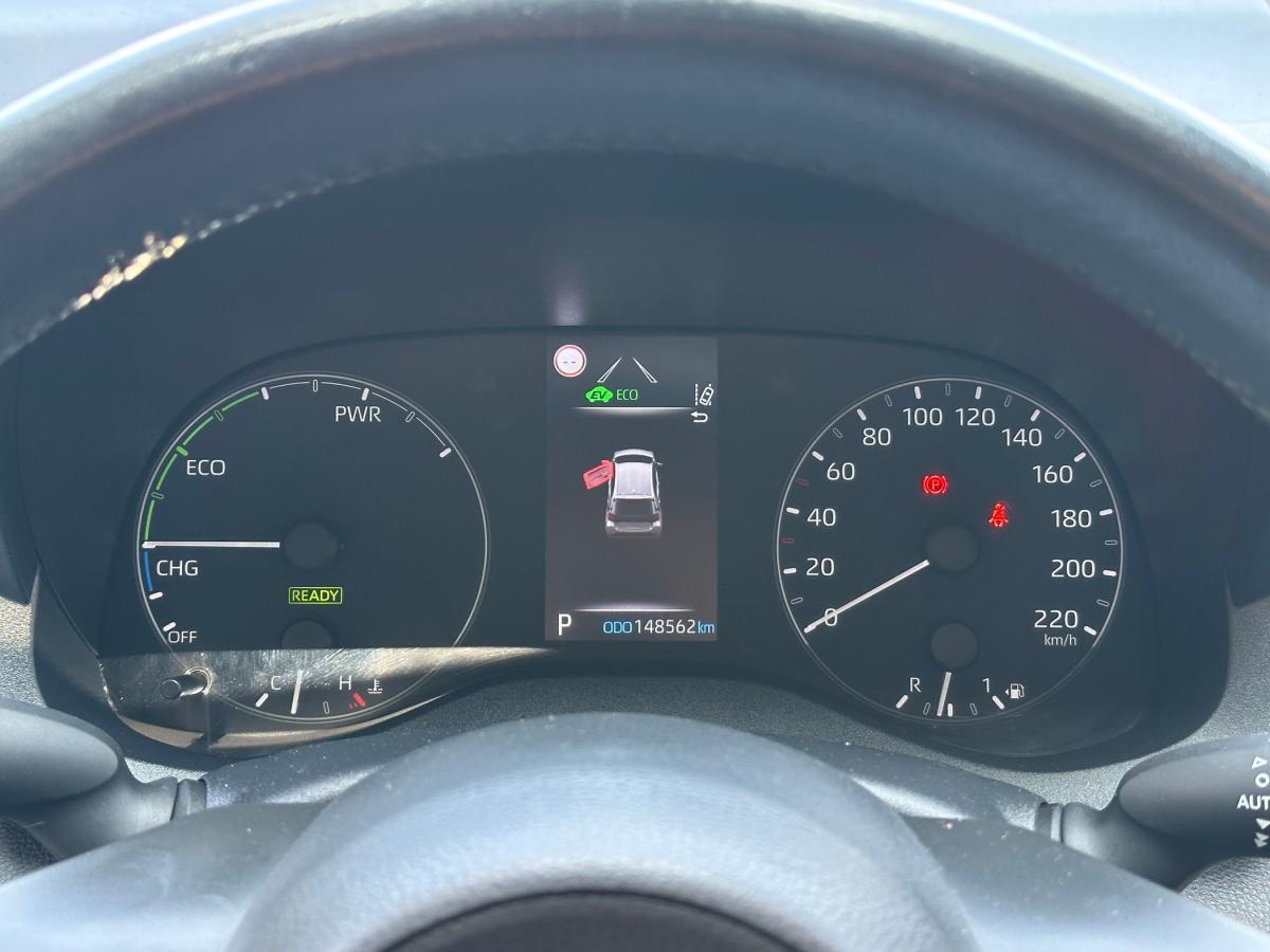 toyota-yaris-2022-hibrido-a-gasolina-1490cc