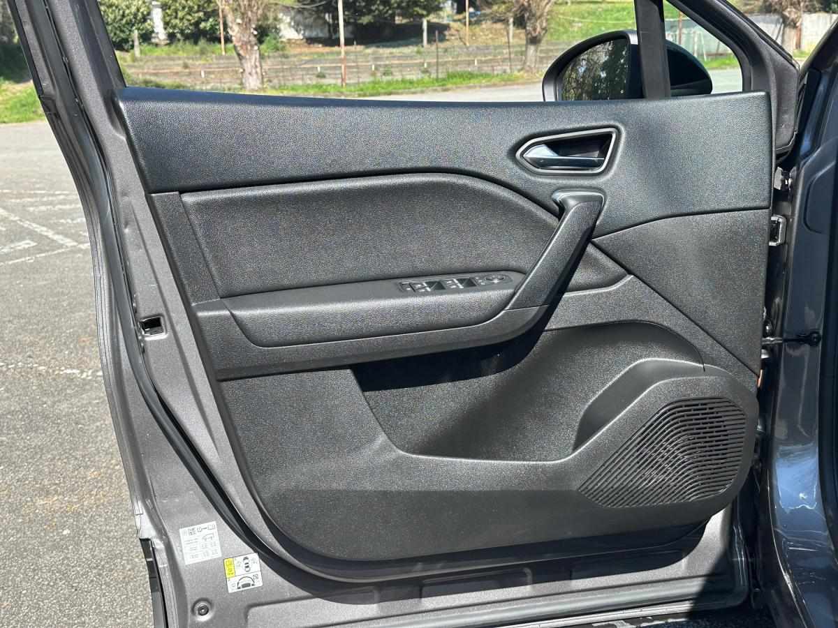 renault-captur-2020-hibrido-a-gasolina-1598cc