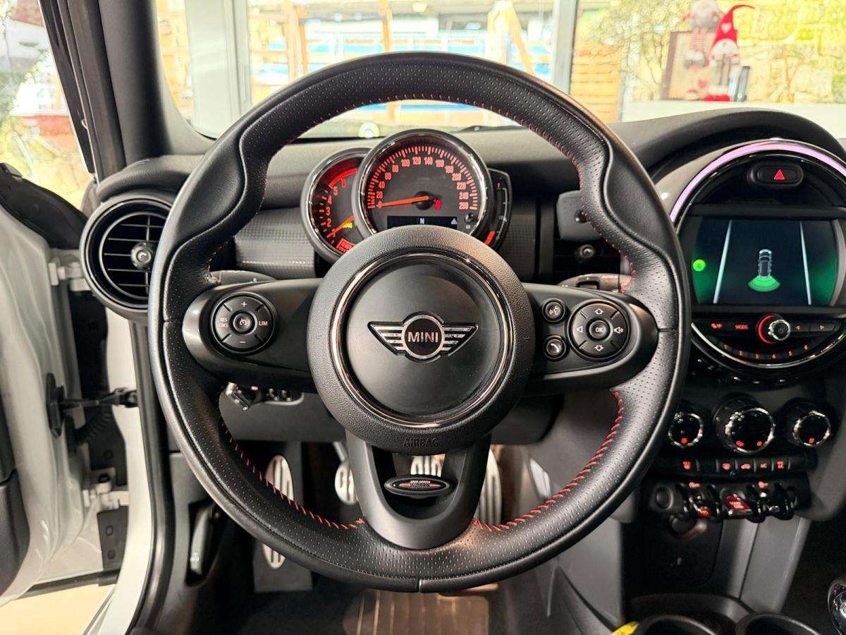 mini-cooper-2018-diesel-1496cc