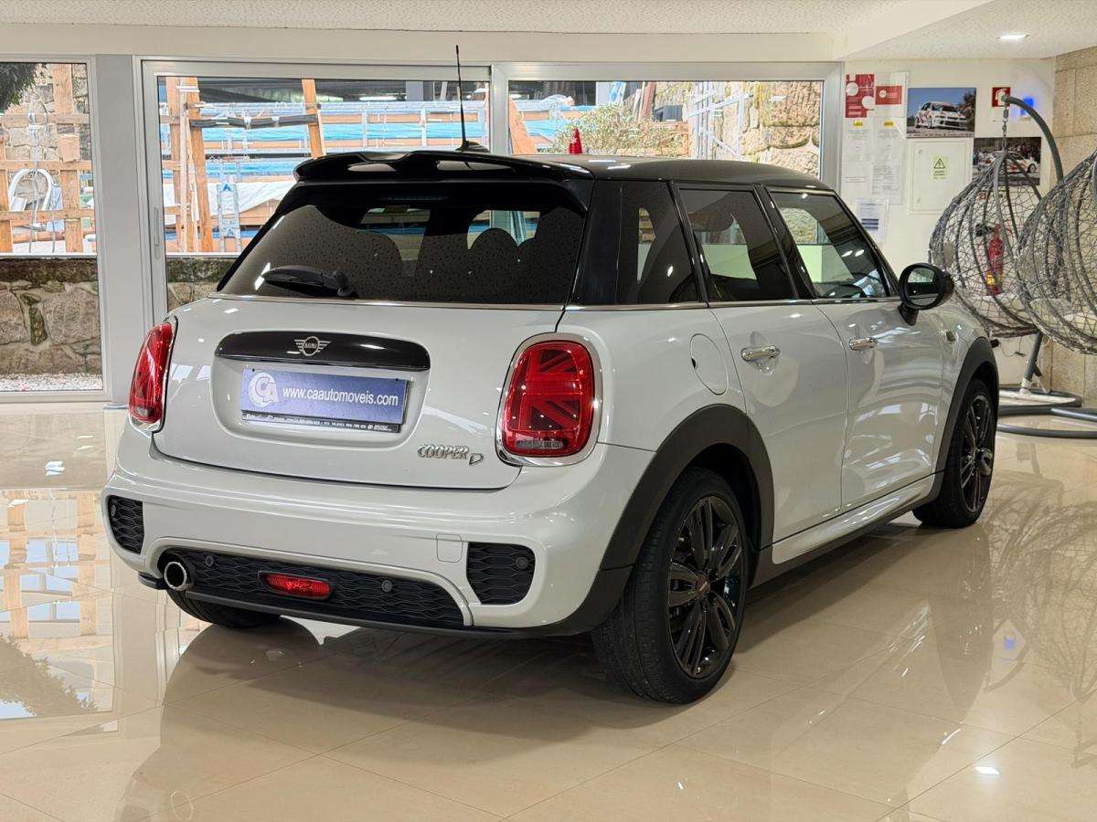 mini-cooper-2018-diesel-1496cc